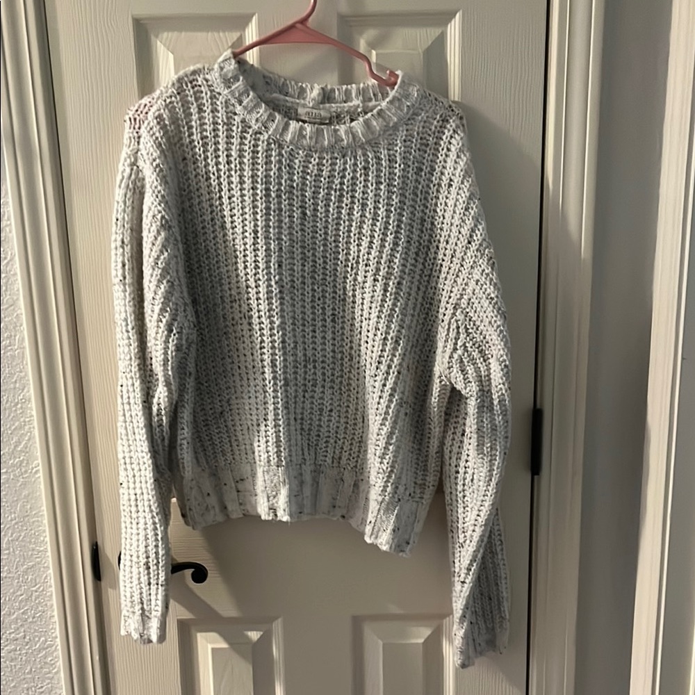 a.n.a Gray Crew Neck Chunky Knit Sweater